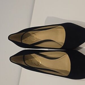 Mint condition Sam Edelman black heals size 7